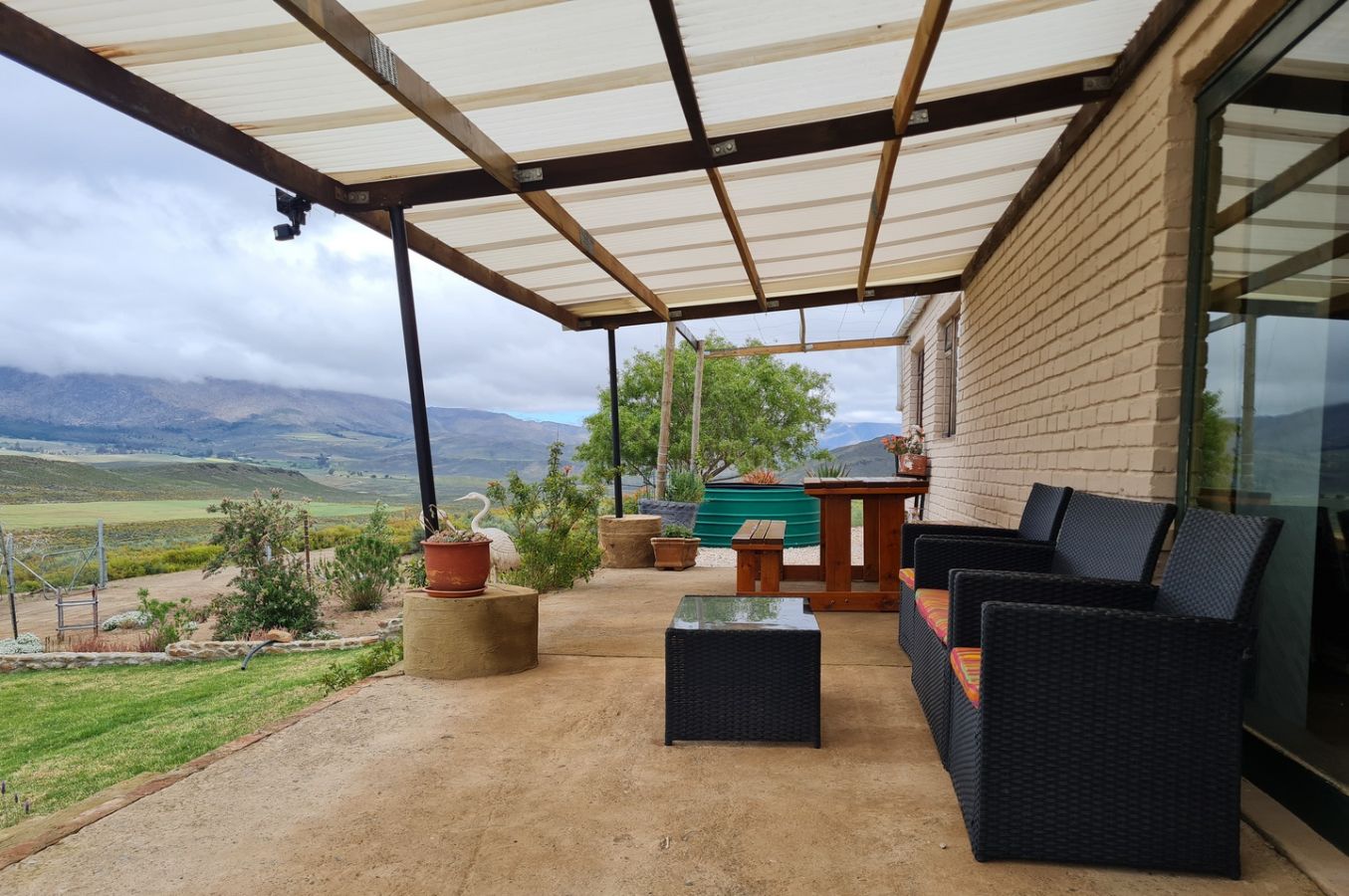 Off Grid & Neat! - Farm for sale in Montagu